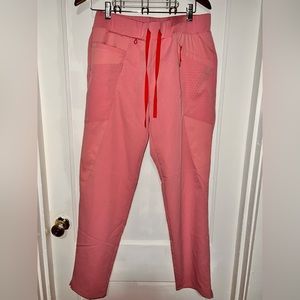 Figs Chalk Pink Mombasa - Slim Scrub Pants